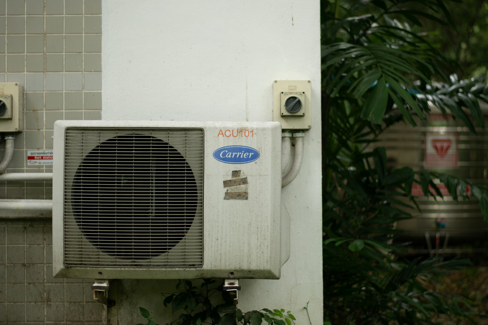 VRF outdoor condenser unit
